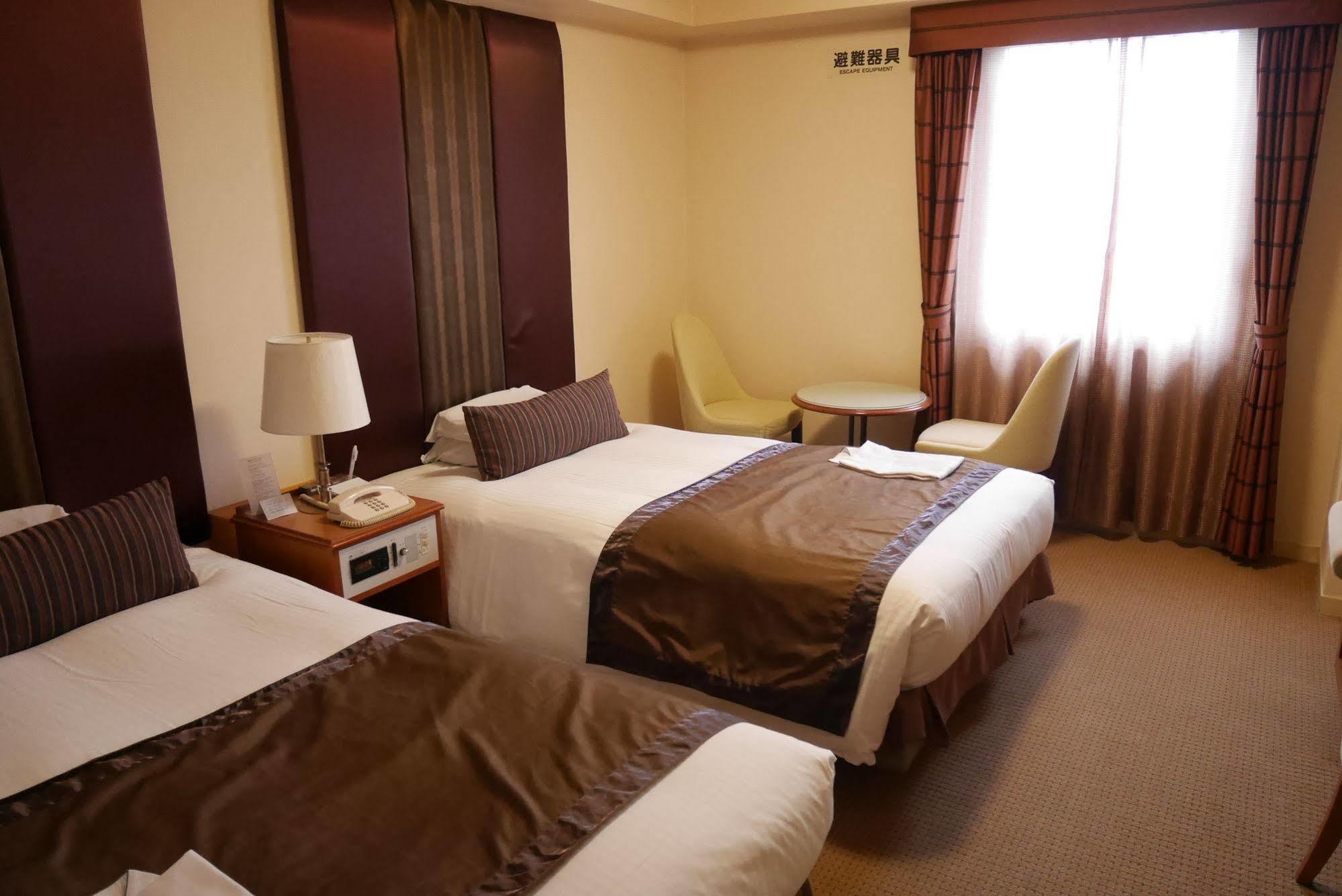 Hotel Yokohama Garden Zewnętrze zdjęcie